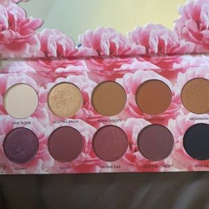 Laura Lee Cats Pajamas eyeshadow palette